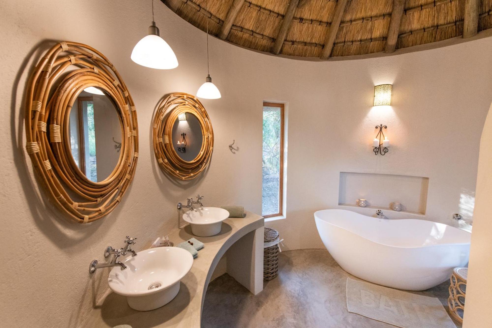 Nyala Safari Lodge Hoedspruit Dış mekan fotoğraf